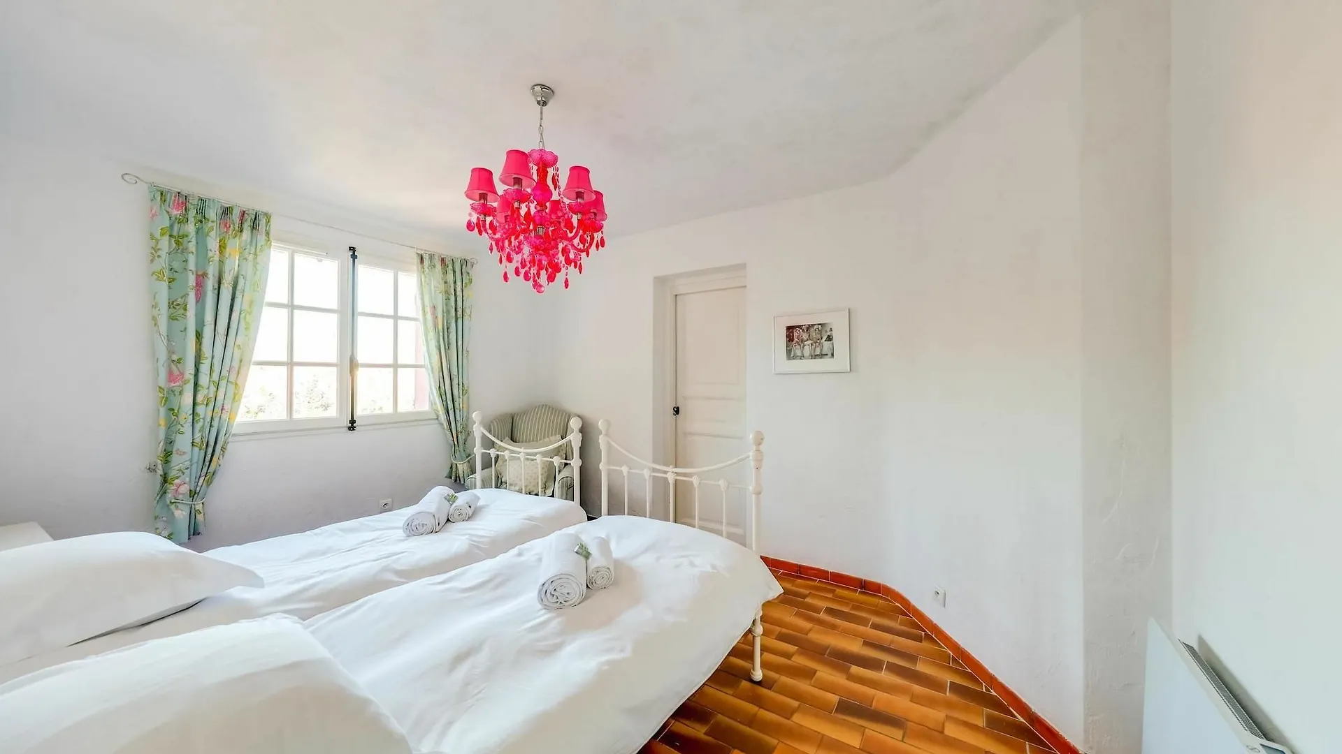 קאן Le Village Apartment 4