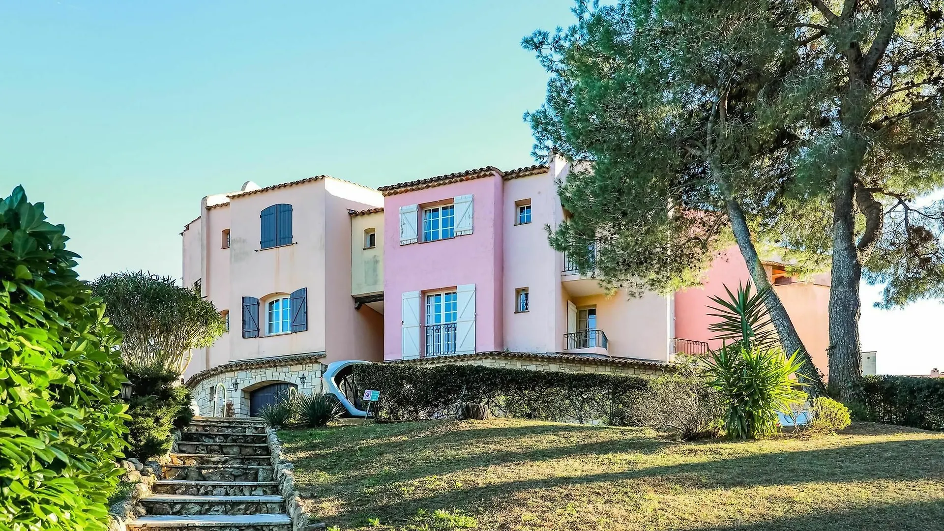 קאן Le Village Apartment 4 צרפת